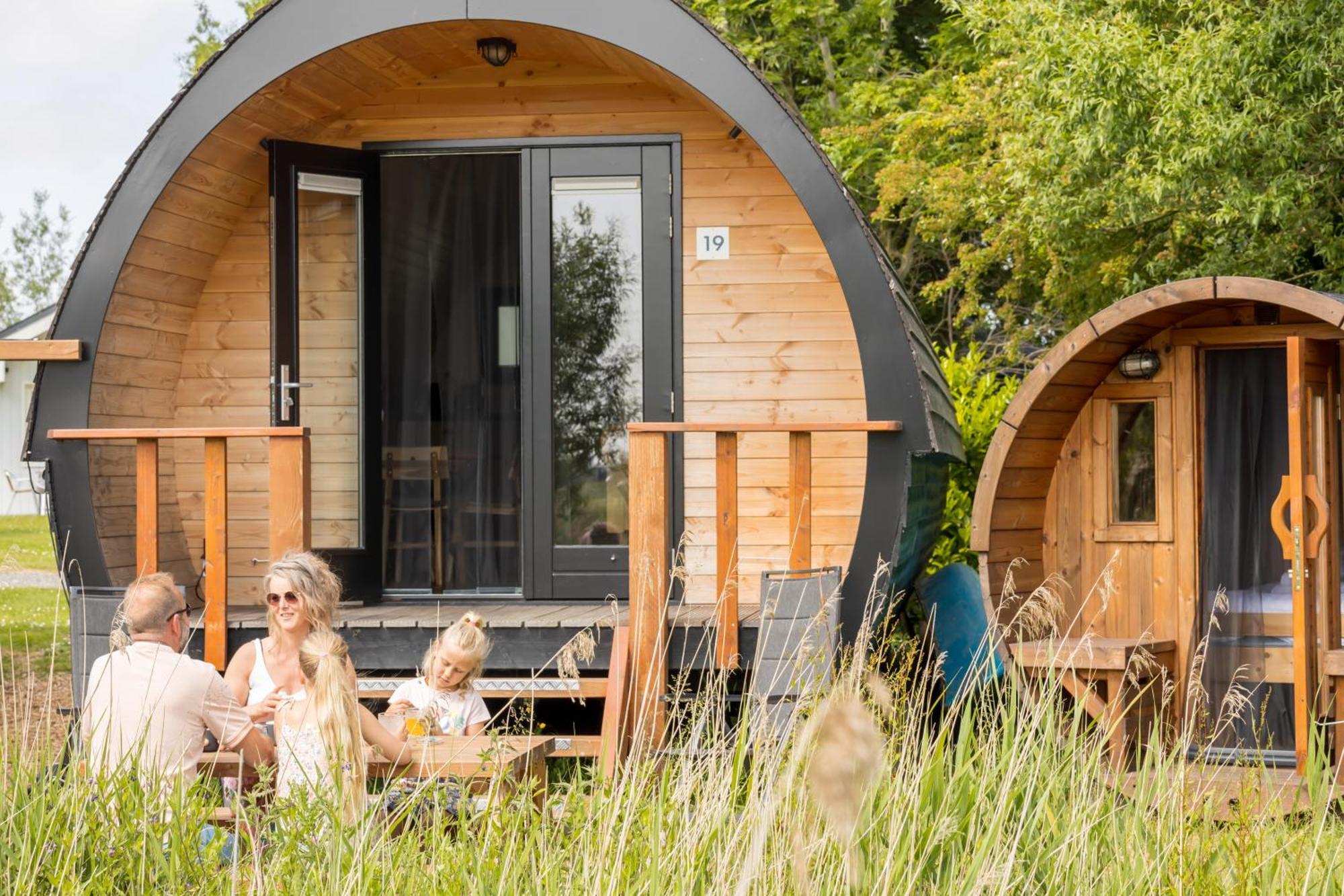 Pod Hotelkamer Aan Het Water Dokkum Εξωτερικό φωτογραφία